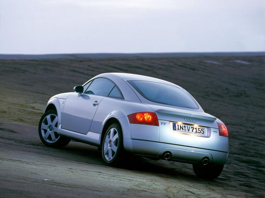  Audi TT Coupe (8N) 1998 года  (WW) (фото 21 из 25)